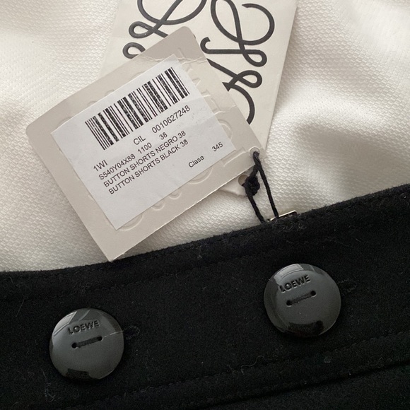 LOEWE Button Shorts - Picture 5 of 8